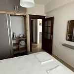 Apartment Bonito House 2